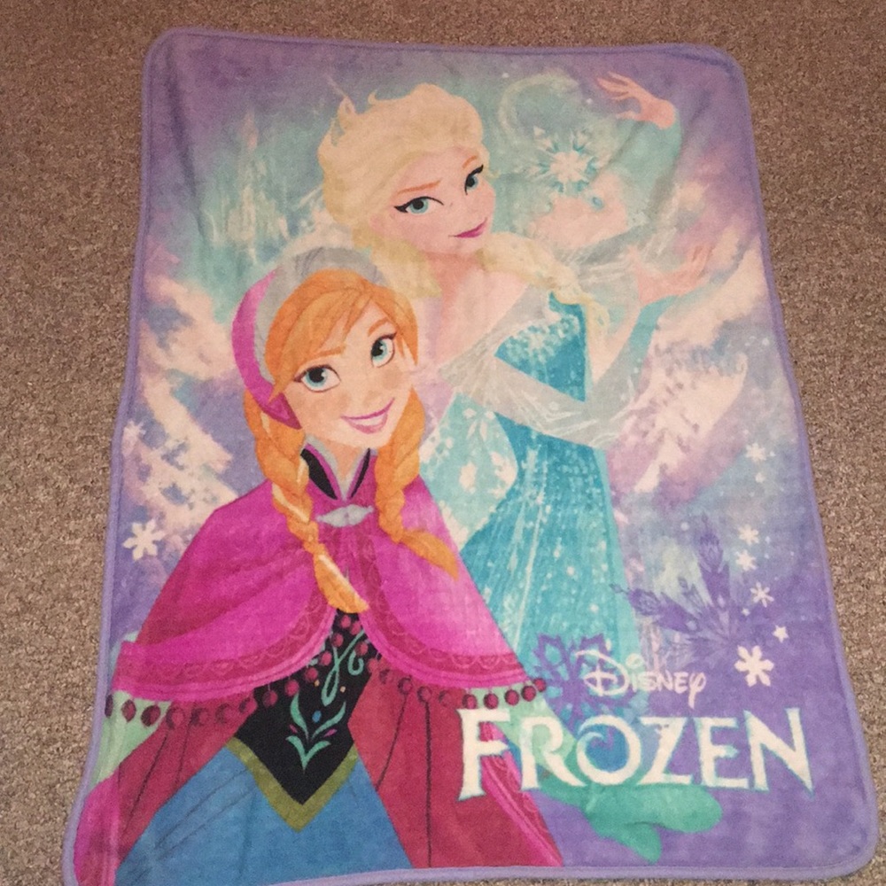 Disney Frozen blanket